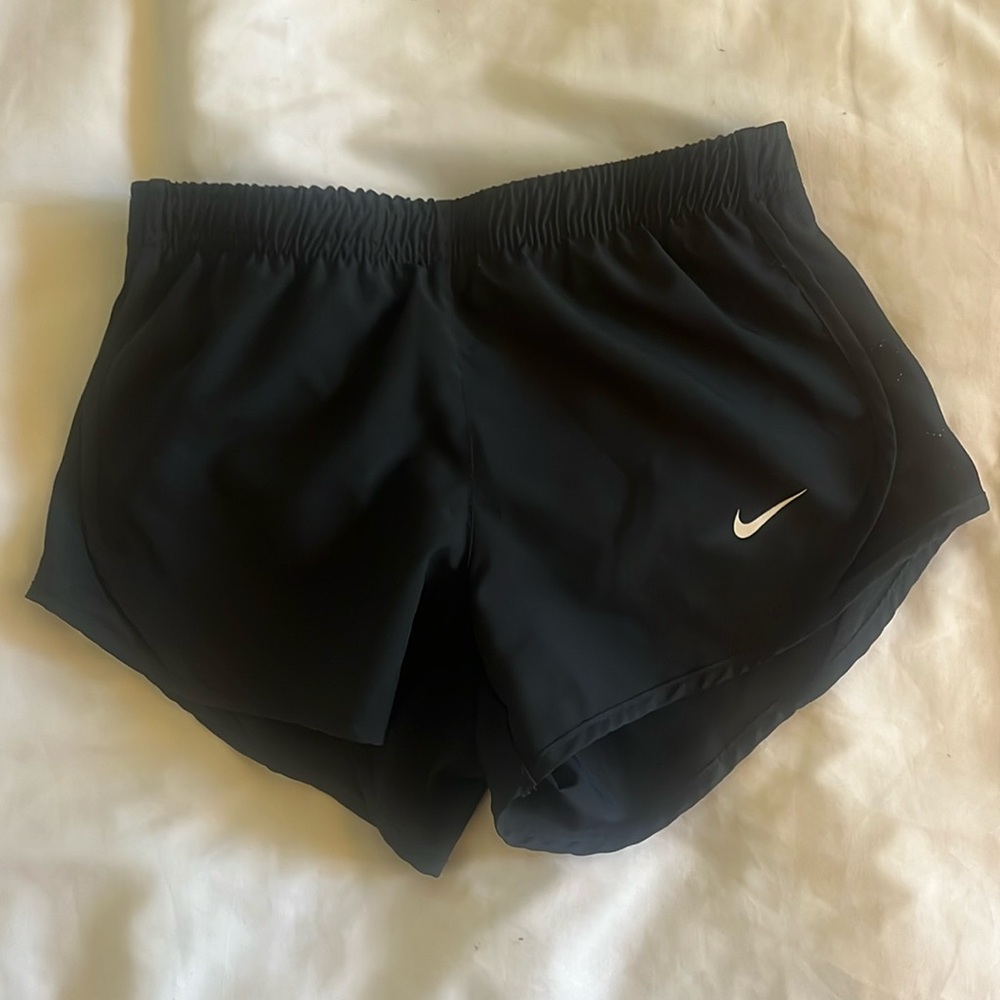 Nike Girls XS Dri-Fit shorts